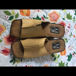 A J Valenci Sandals